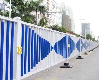 宁夏市政围墙护栏多少钱一吨