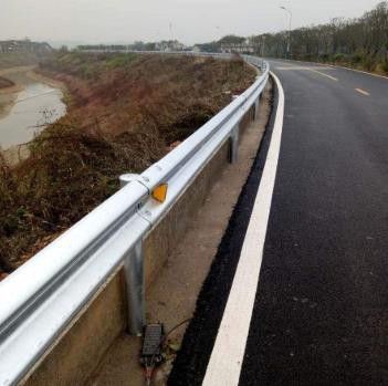 桂林高速公路护栏安全可靠