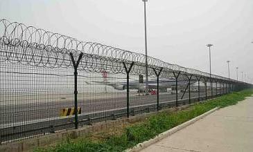濮阳濮阳县铁丝机场护栏网的行业须知