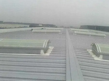 杭州三角型电动排烟通风天窗产品性能发挥与
